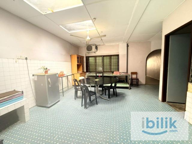 Room for rent in Country Heights Damansara, Kuala Lumpur