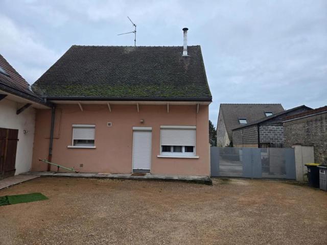 Maison vente à Chalon-sur-Saône, Epervans