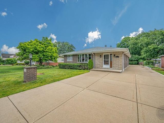 House for sale in Itasca, DuPage County
