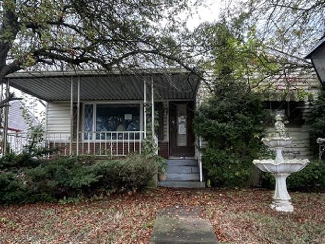 House for sale in Beaver, Pennsylvania