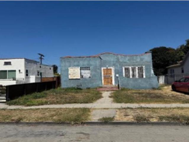 House for sale in Canoga Park, California
