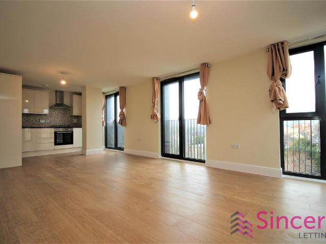 House for rent in Seven Kings, Greater London