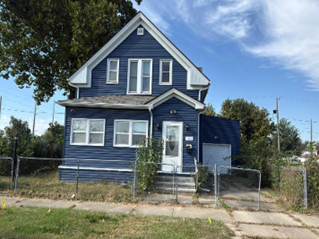 House for sale in Cedar Rapids, Linn County