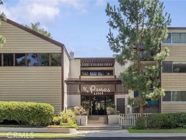 Condo for sale in Culver City, California