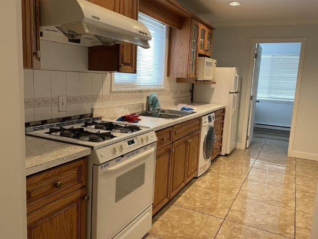 House for rent in Burnaby, Metro Vancouver Regional District