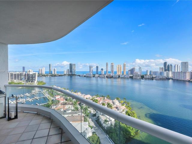 Condo for sale in Aventura, Florida