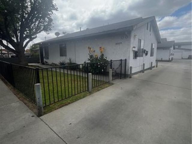 House for sale in Bell Gardens, California