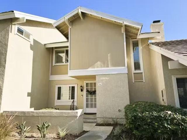 Condo for rent in Anaheim