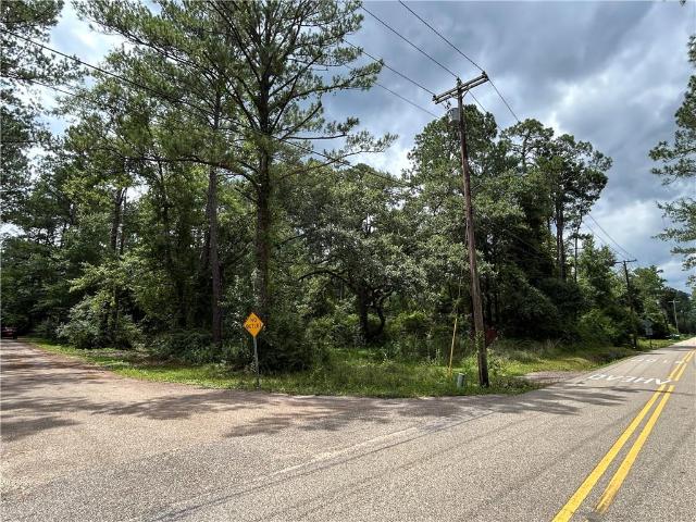 Land for sale in Lacombe, Louisiana