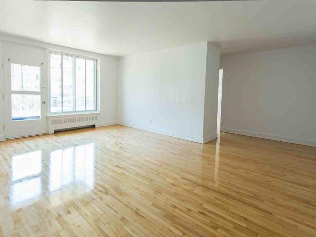 Apartment for rent in St. Leonard's, Quebec