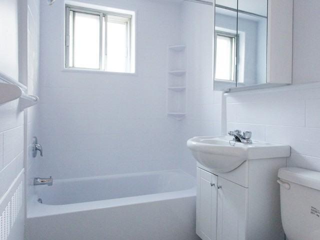 Apartment for rent in St. Leonard's, Quebec