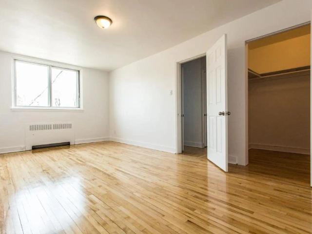 Apartment for rent in Hampstead, Quebec