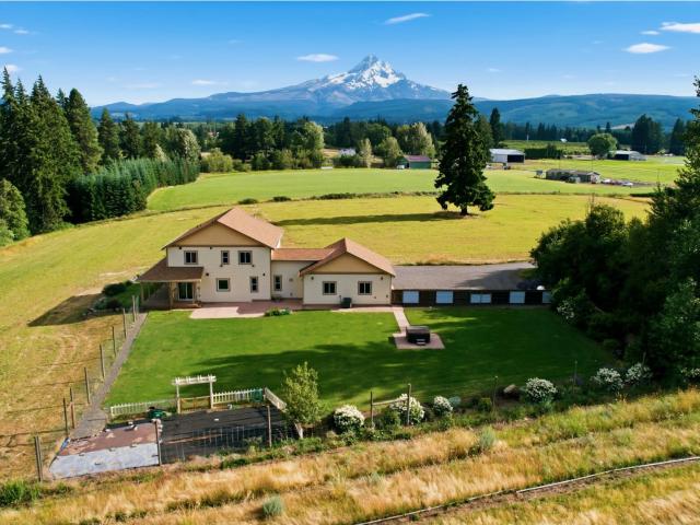 House for sale in Oregonia