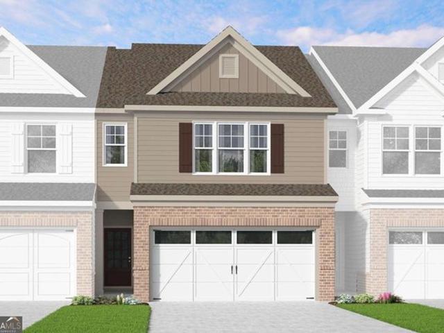 Townhouse for sale in Flowery Branch, Georgia
