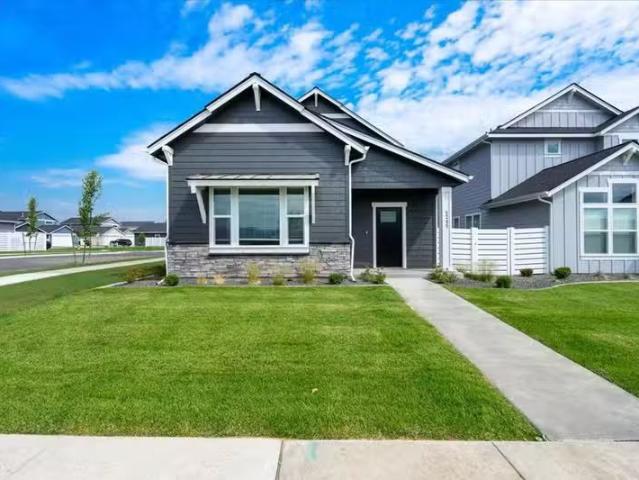 Condo for rent in Post Falls