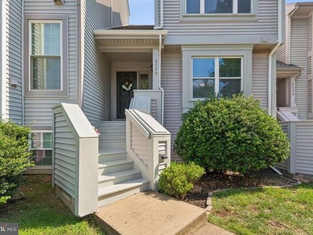 Townhouse for sale in Virginia