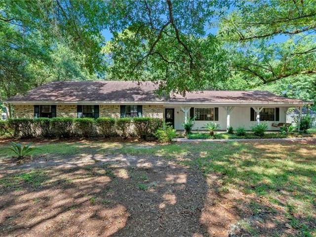 House for sale in Satsuma, Mobile County