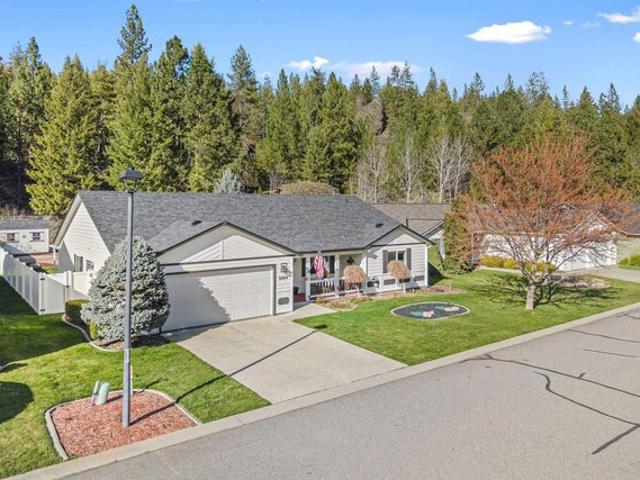 House for sale in Nine Mile Falls, Washington