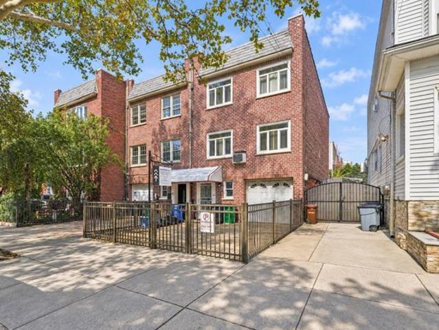 House for sale in Ridgewood, New York