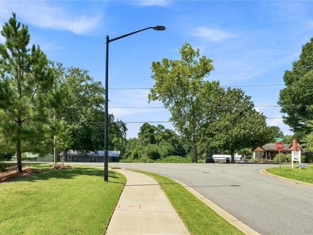 House for sale in Acworth, Georgia