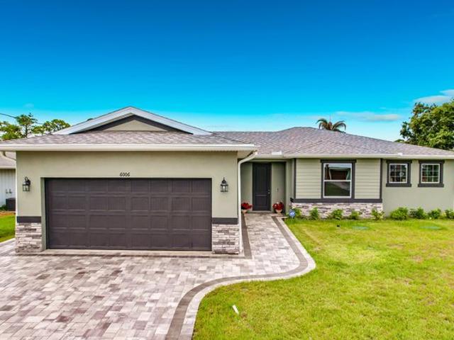 House for sale in Fort Pierce, Florida