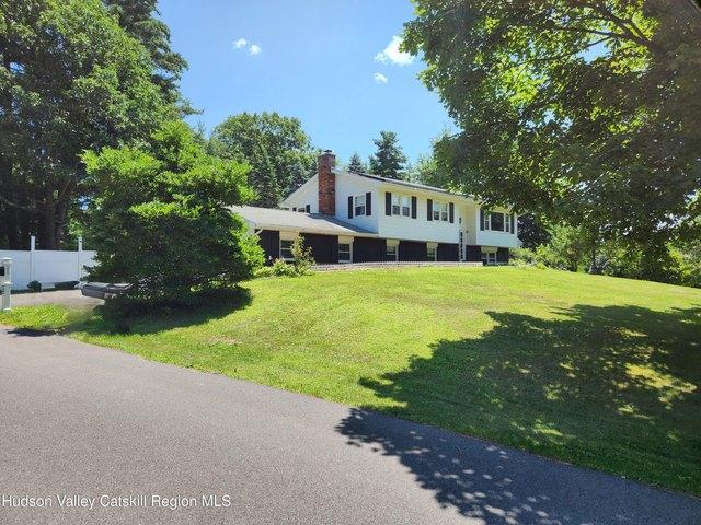 House for sale in Kinderhook, New York