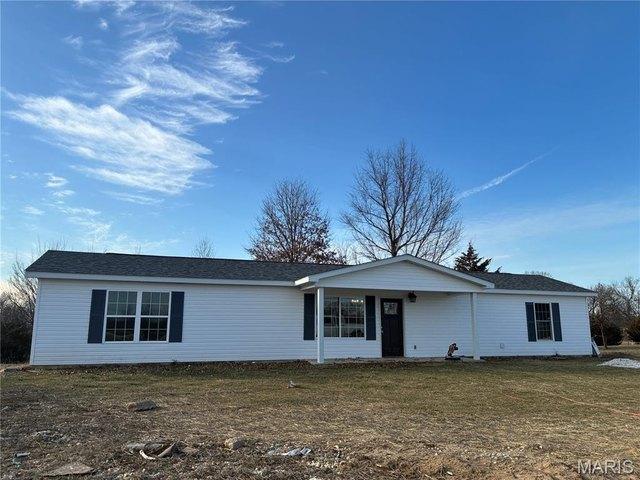 House for sale in Troy, Missouri
