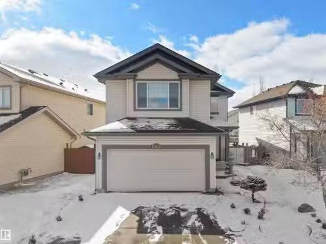 House for sale in Wedgewood, Alberta