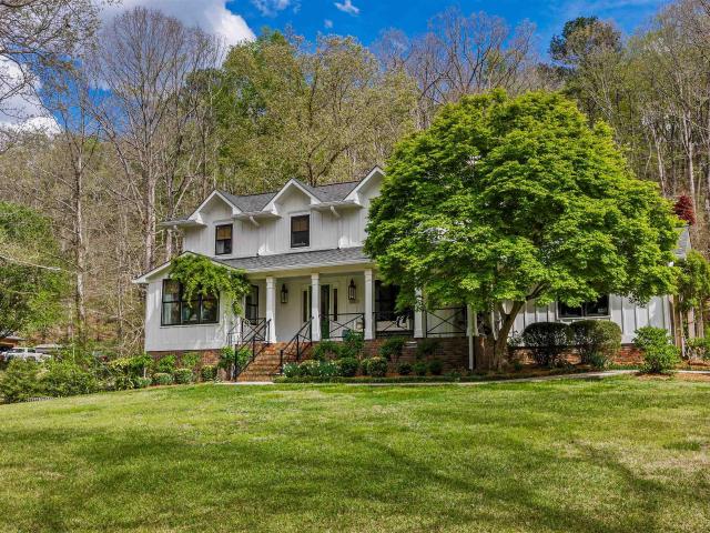 House for sale in Lakewood, Fort Payne