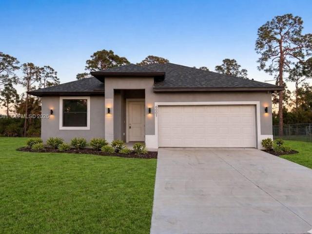 House for sale in Labelle, Florida