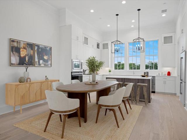 Townhouse for sale in Addison, Texas