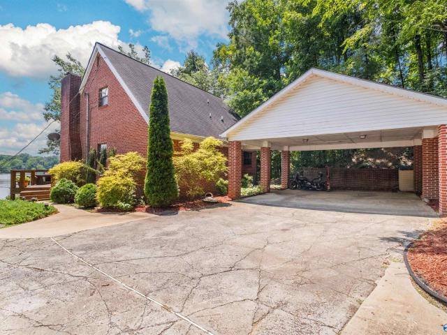 House for sale in Etowah, Alabama