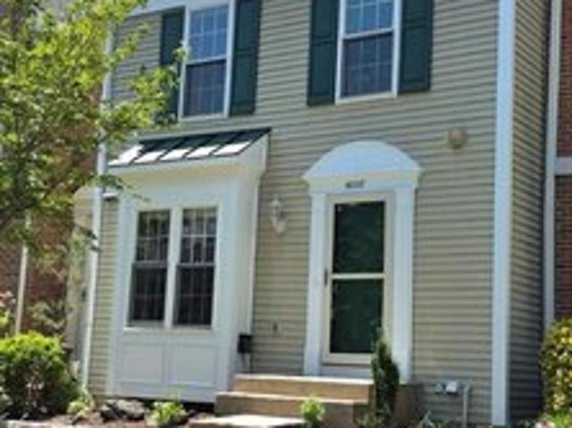 Townhouse for sale in Virginia