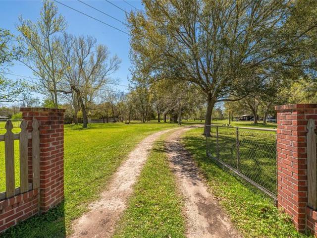 Land for sale in Hitchcock, Texas