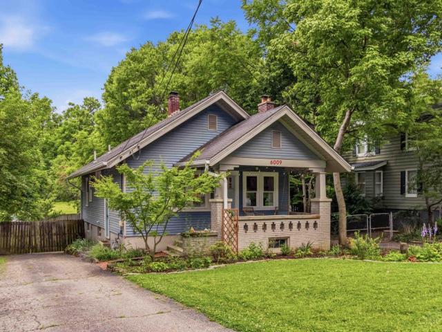 House for sale in Roselawn, Ohio