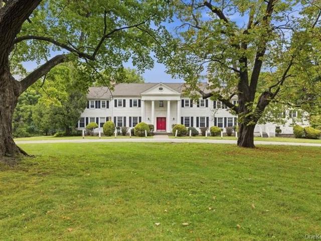 House for sale in Chappaqua, New York