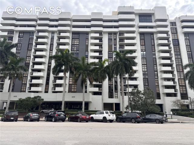 Condo for sale in Coral Gables, Florida