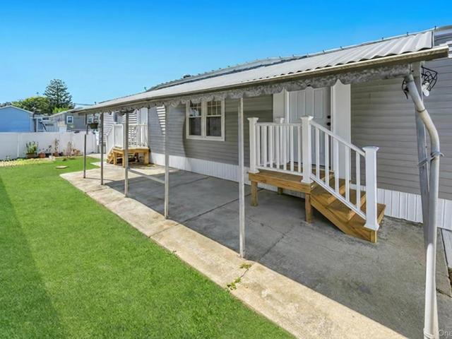 House for sale in Babylon, New York