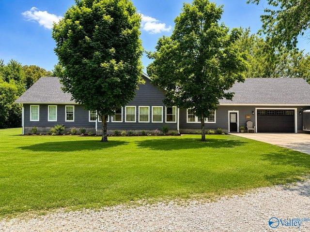 House for sale in Hazel Green, Madison County