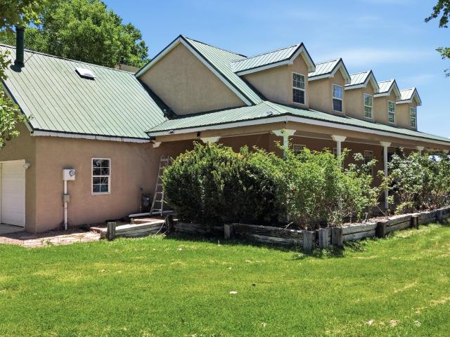 House for sale in Corrales, New Mexico