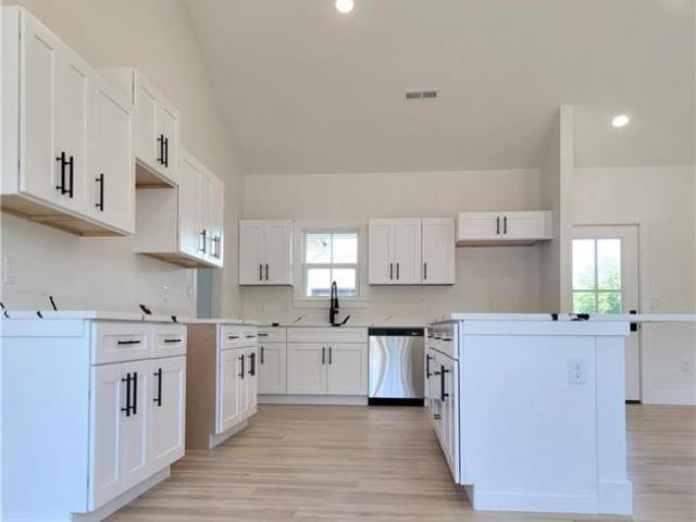 House for sale in Independence, Montgomery County