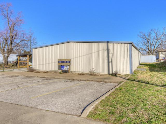 Commercial for sale in Carthage, Missouri