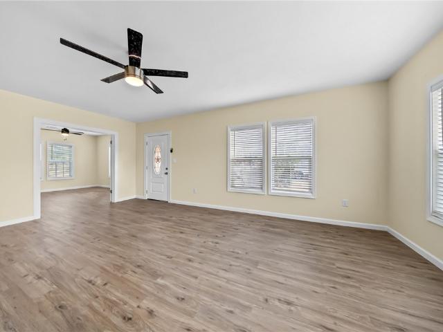 House for sale in Sinton House for sale in Sinton