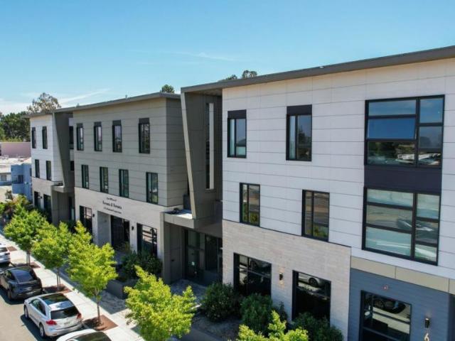 Condo for sale in San Mateo, California
