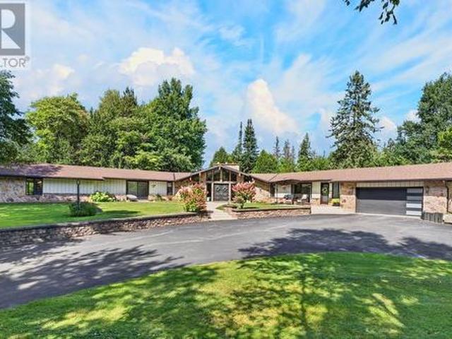 House for sale in Sault Ste. Marie, Northeastern Ontario