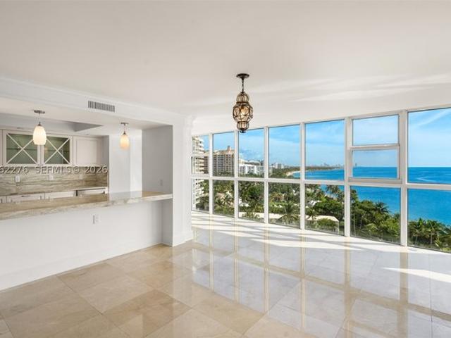Condo for sale in Key Biscayne, Miami-Dade County