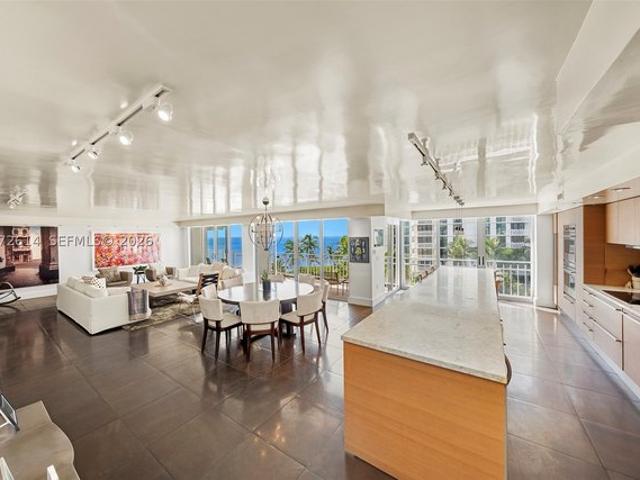 Condo for sale in Key Biscayne, Florida