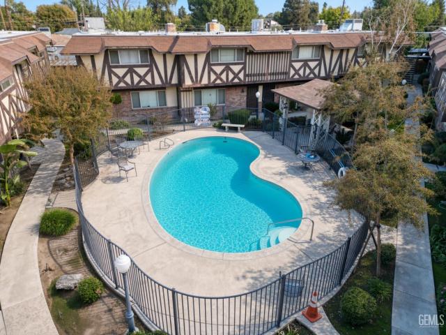 Condo for sale in Bakersfield, California