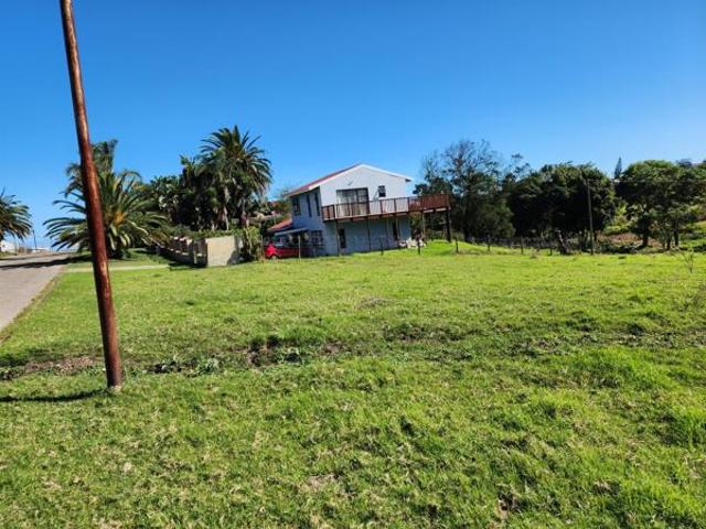 Land for sale in Cape St Francis, Eastern Cape