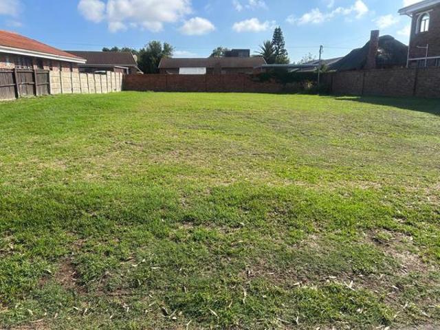 Land for sale in Cape St Francis, Eastern Cape